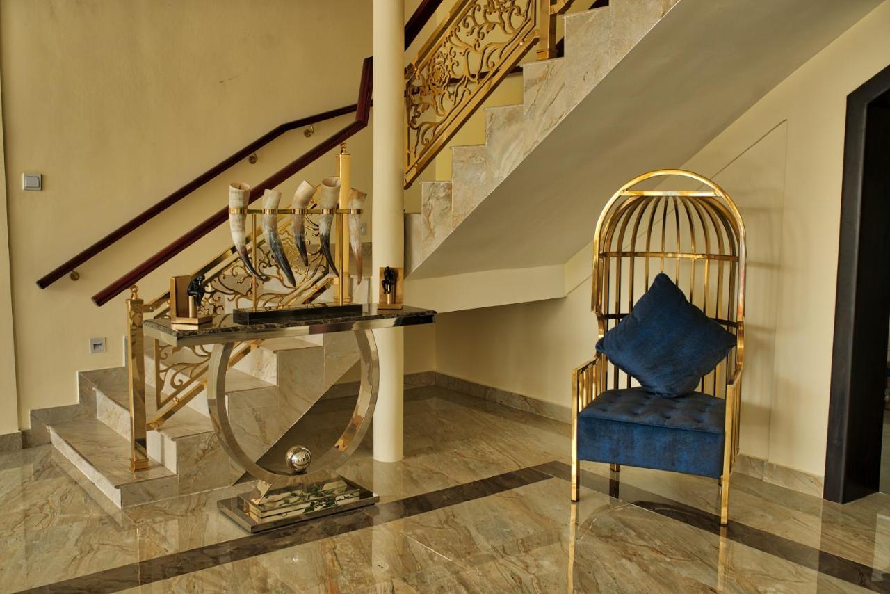 Viveka Hotel Colombo Kalubowila West Buitenkant foto